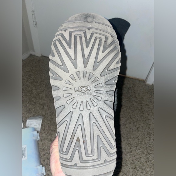 UGG boots - Picture 5 of 5